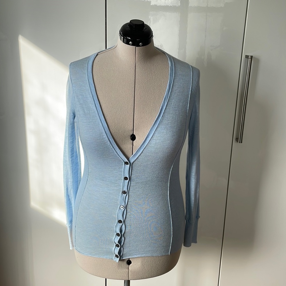 Banana Republic Cardigan with Long Sleeve in Light Blue Size-Medium